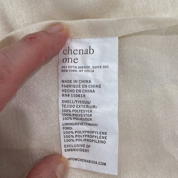 Euro shams pair of two. Satin cream - Picture 4 of 8